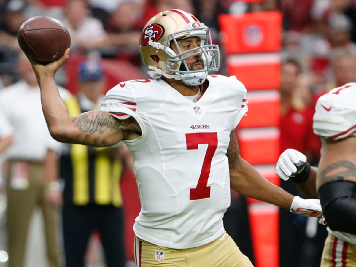 Halftime. 23rd Aug, 2015. San Francisco 49ers quarterback Colin Kaepernick  (7) in action during the NFL football game between the Dallas Cowboys and  the San Francisco 49ers at Levi's Stadium in Santa