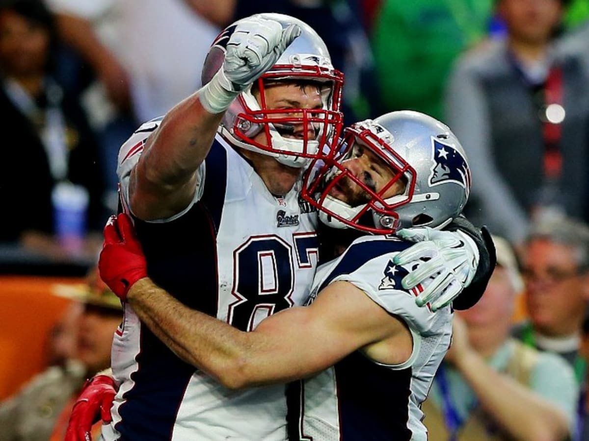 Julian Edelman posts sweet message to Rob Gronkowski upon