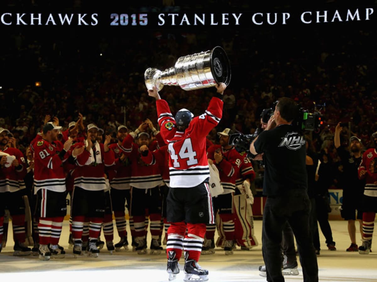 Blackhawks Beat Ducks Tying Everything Up: 2015 Stanley Cup