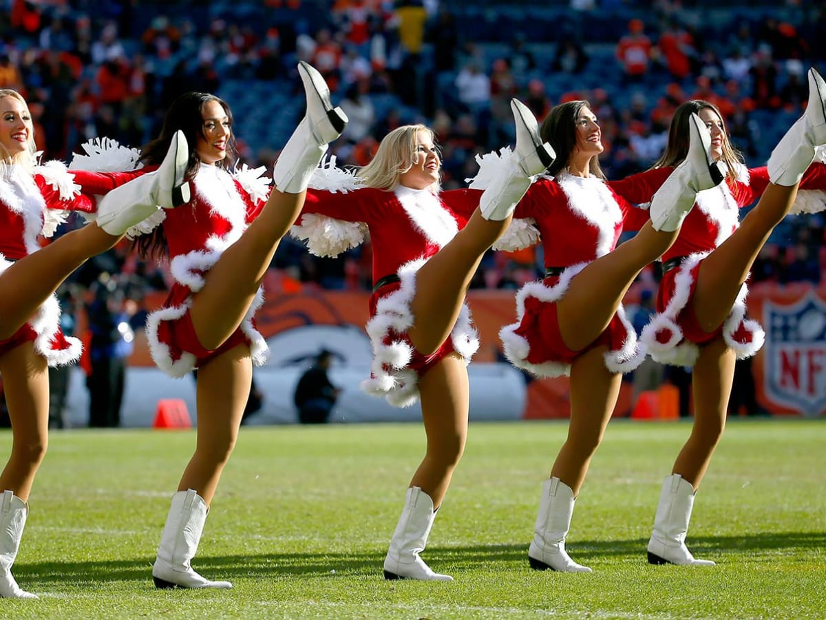 NFL Cheerleaders: Week 14 - Sports Illustrated