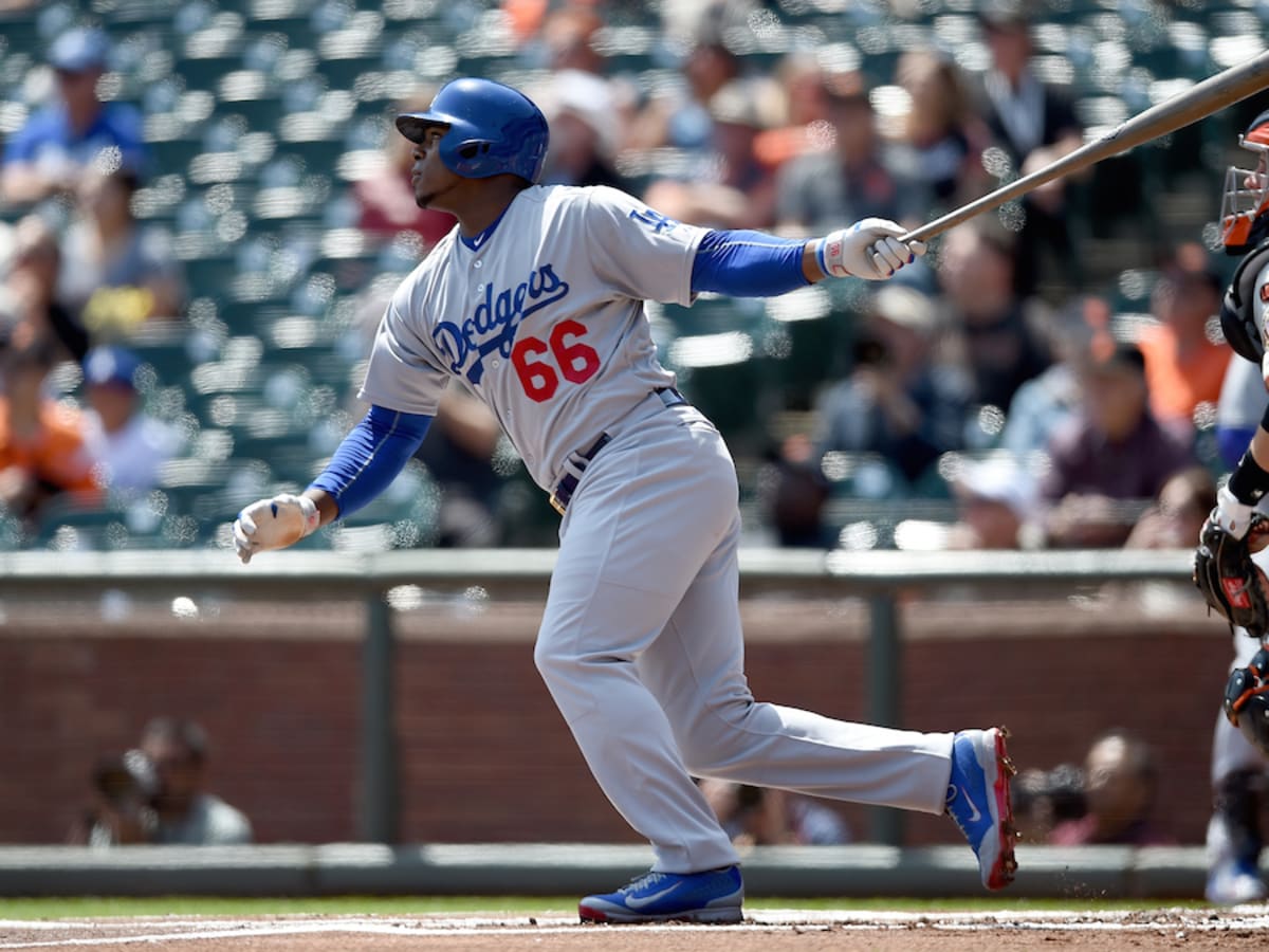 Yasiel Puig promoted to Los Angeles Dodgers