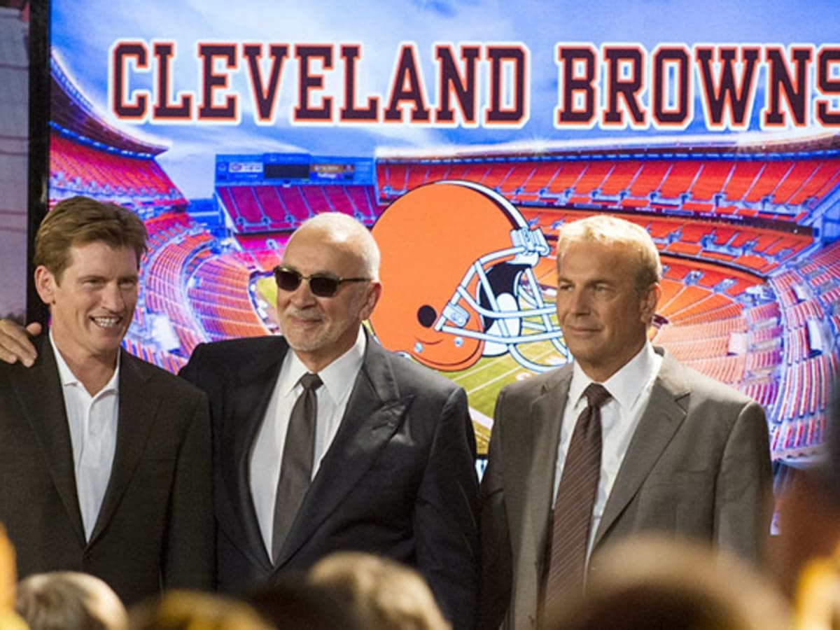 The Buffalo Bills are now losing Kevin Costner movies to the Cleveland  Browns