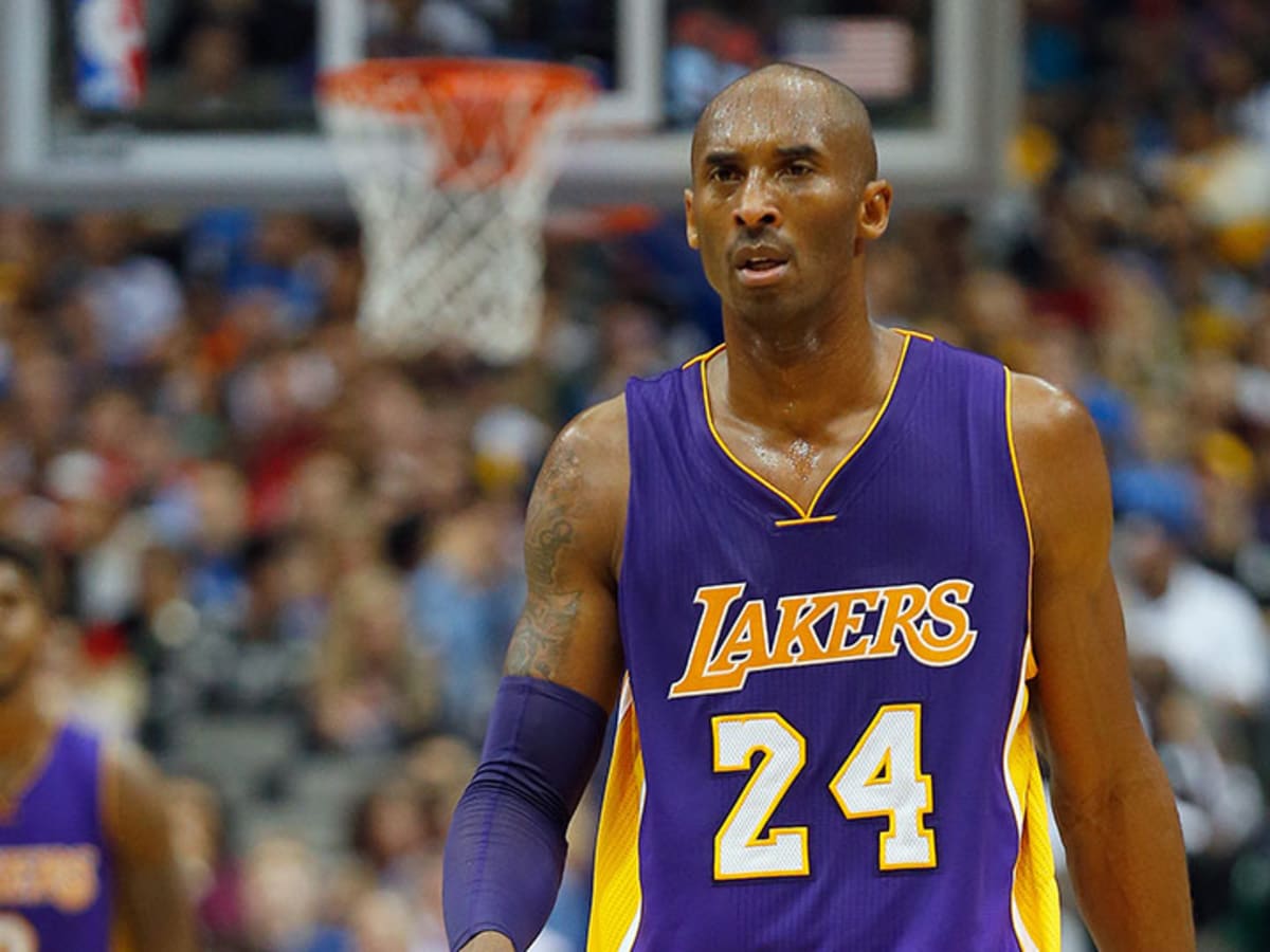 Lakers consider resting Kobe Bryant after 108-101 loss to Sacramento - Los  Angeles Times