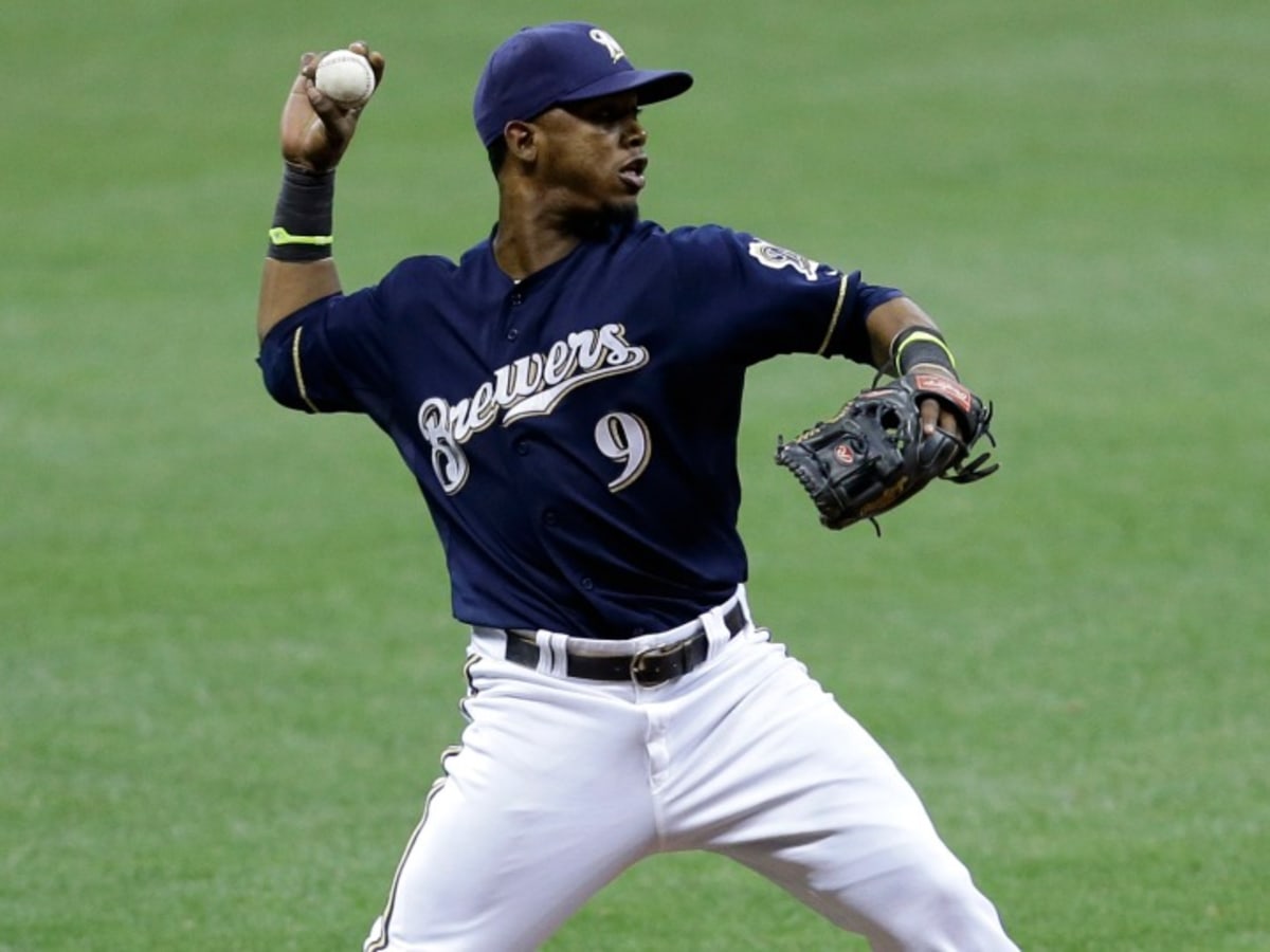 Brewers shortstop takes leave after son's death