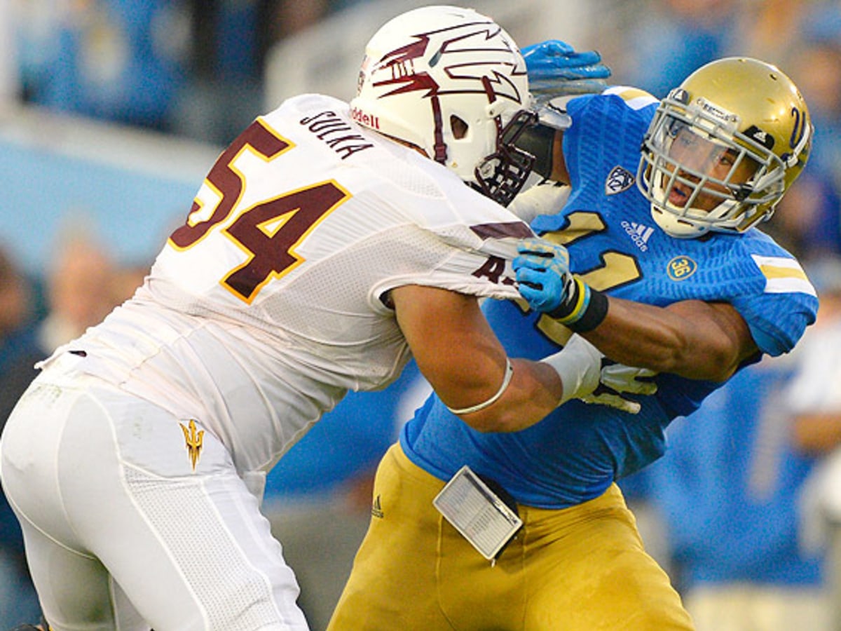 Claiming Aaron Donald's number is a big jersey to fill for a Pitt defensive  lineman