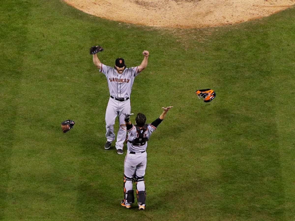 Quick Hits: Bumgarner leads Giants to 2014 World Series championship 