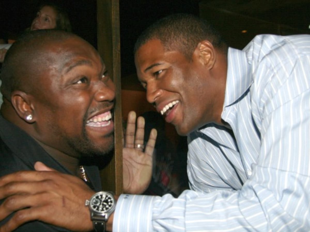 Warren Sapp says Michael Strahan isn't worthy of Hall of Fame - Los Angeles  Times