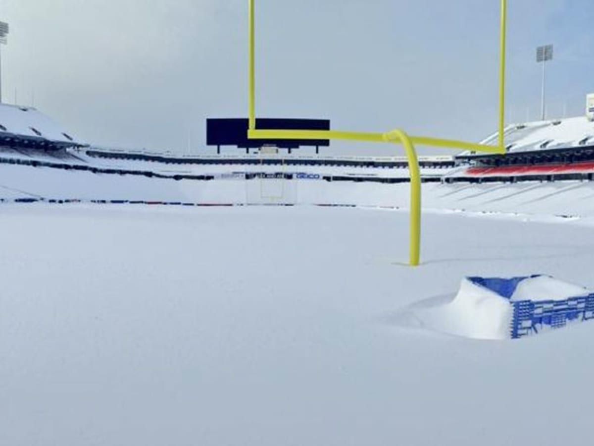 Bills-Jets Game Is Moved to Detroit as Snow Blankets Buffalo Area - The New  York Times