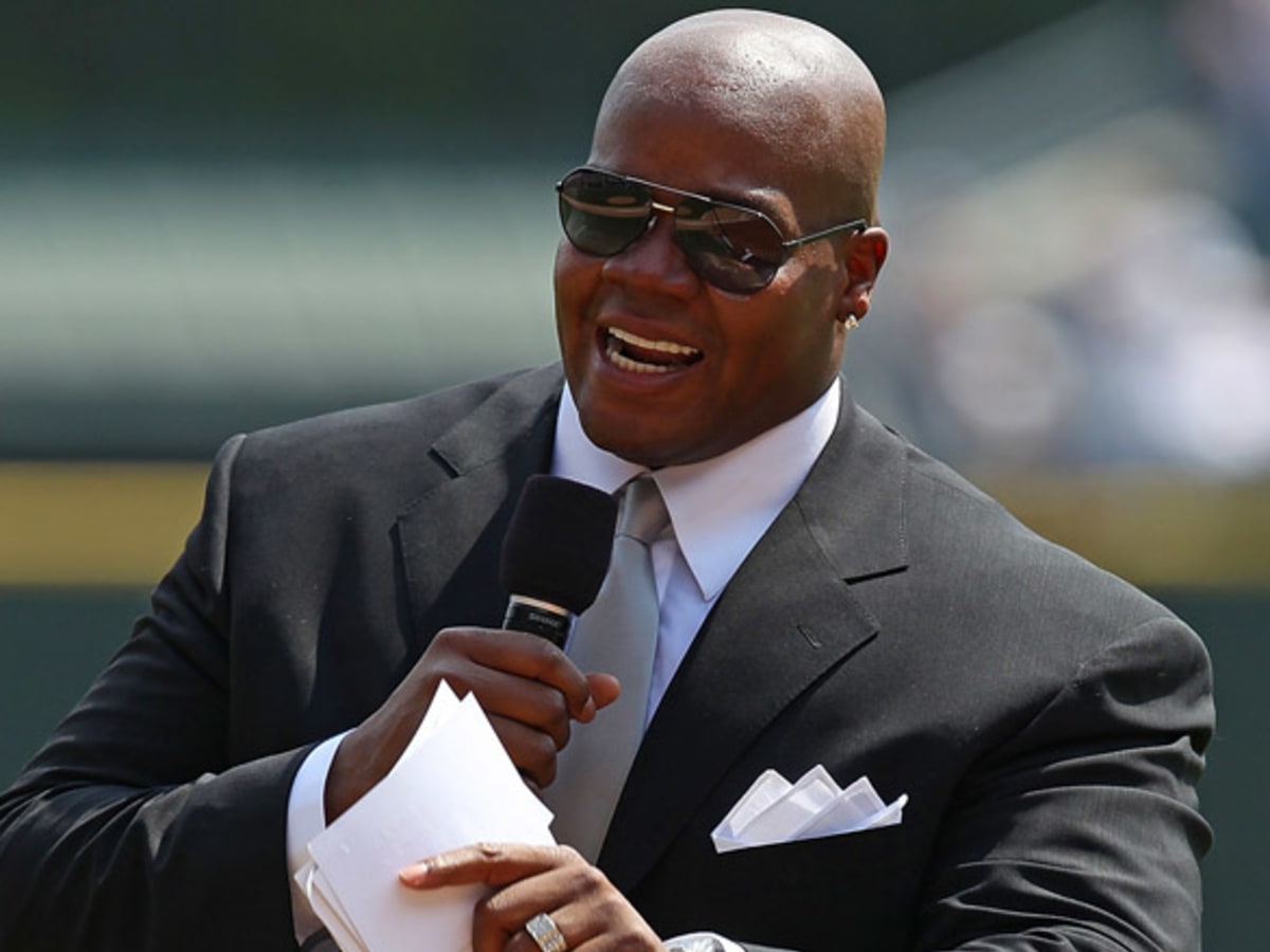 Frank Thomas officially done as Fox Sports MLB analyst