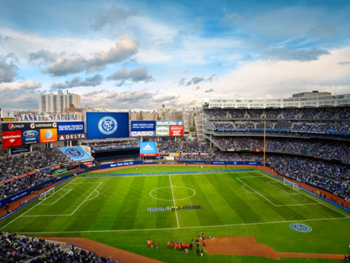 Soccer Match at Yankee Stadium Editorial Photography - Image of friendly,  club: 74075352