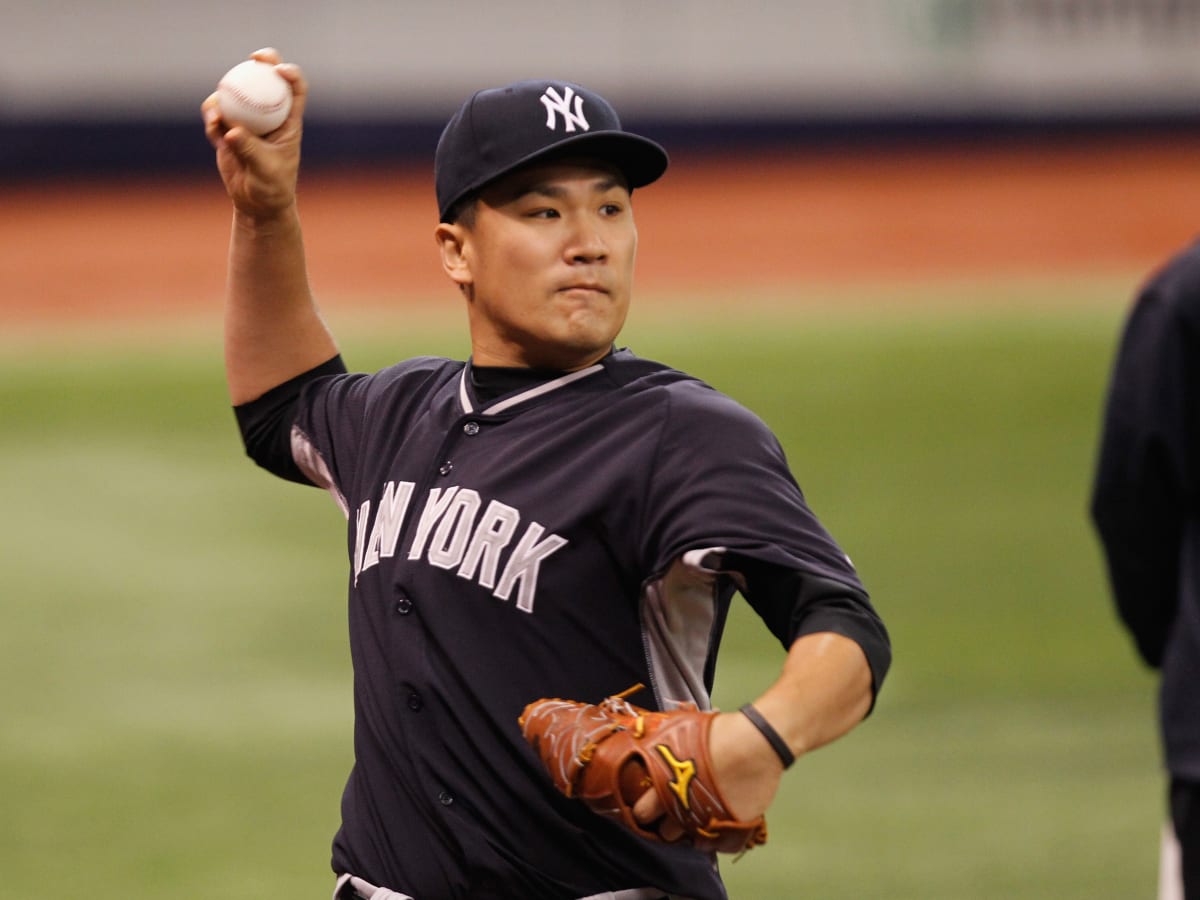 Masahiro Tanaka Stumbles, and Yankees' Rally Comes Up Short - The