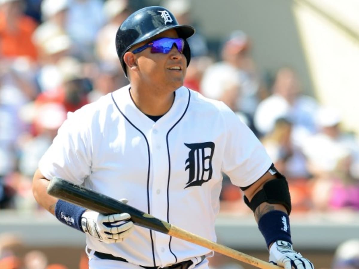 Miguel Cabrera set to earn record $292 million with Detroit Tigers - Los  Angeles Times