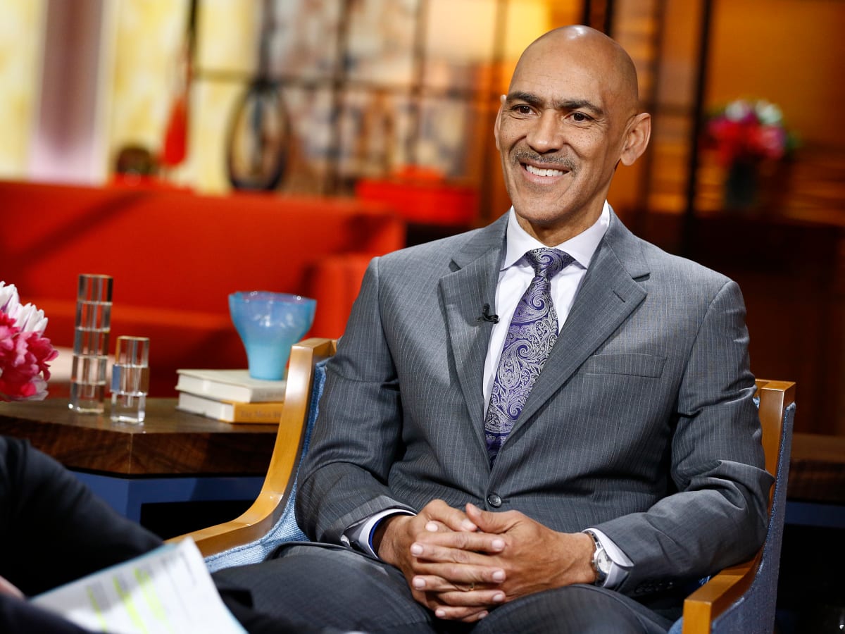 Tony Dungy sits down with Bucs Report - Bucs Report