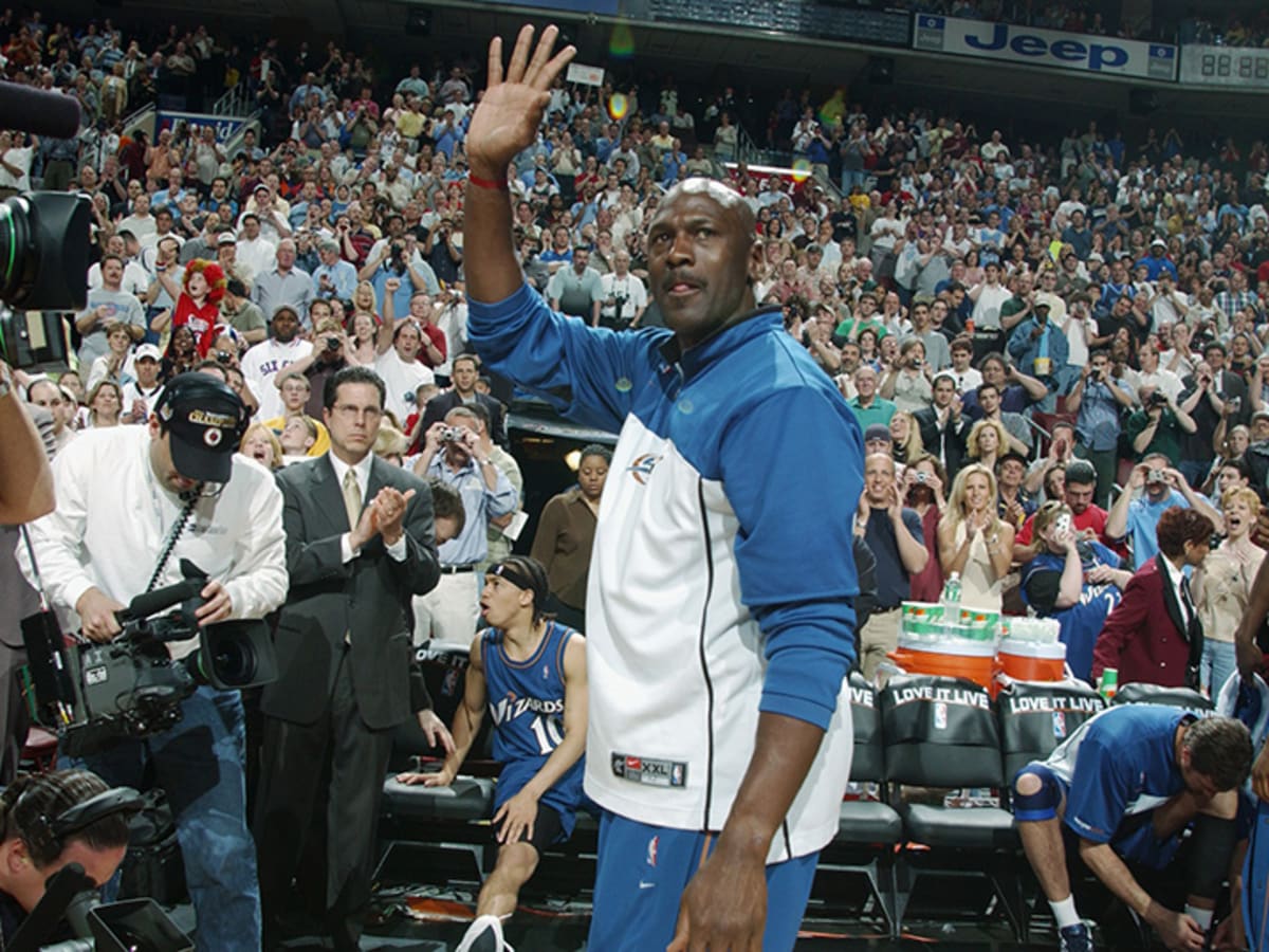 Michael Jordan Led Team USA To An 8-0 Record Over NBA All-Stars Before He  Entered The NBA - Fadeaway World