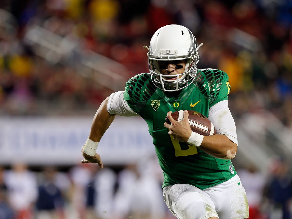 University of Oregon's Marcus Mariota No. 8 jersey is for sale in 25  different styles - Sports Illustrated