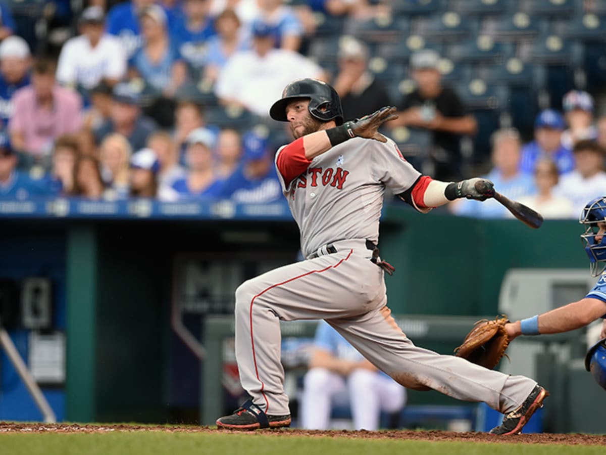 Dustin Pedroia is on a hot streak with an odd-looking bat designed to help  hitters