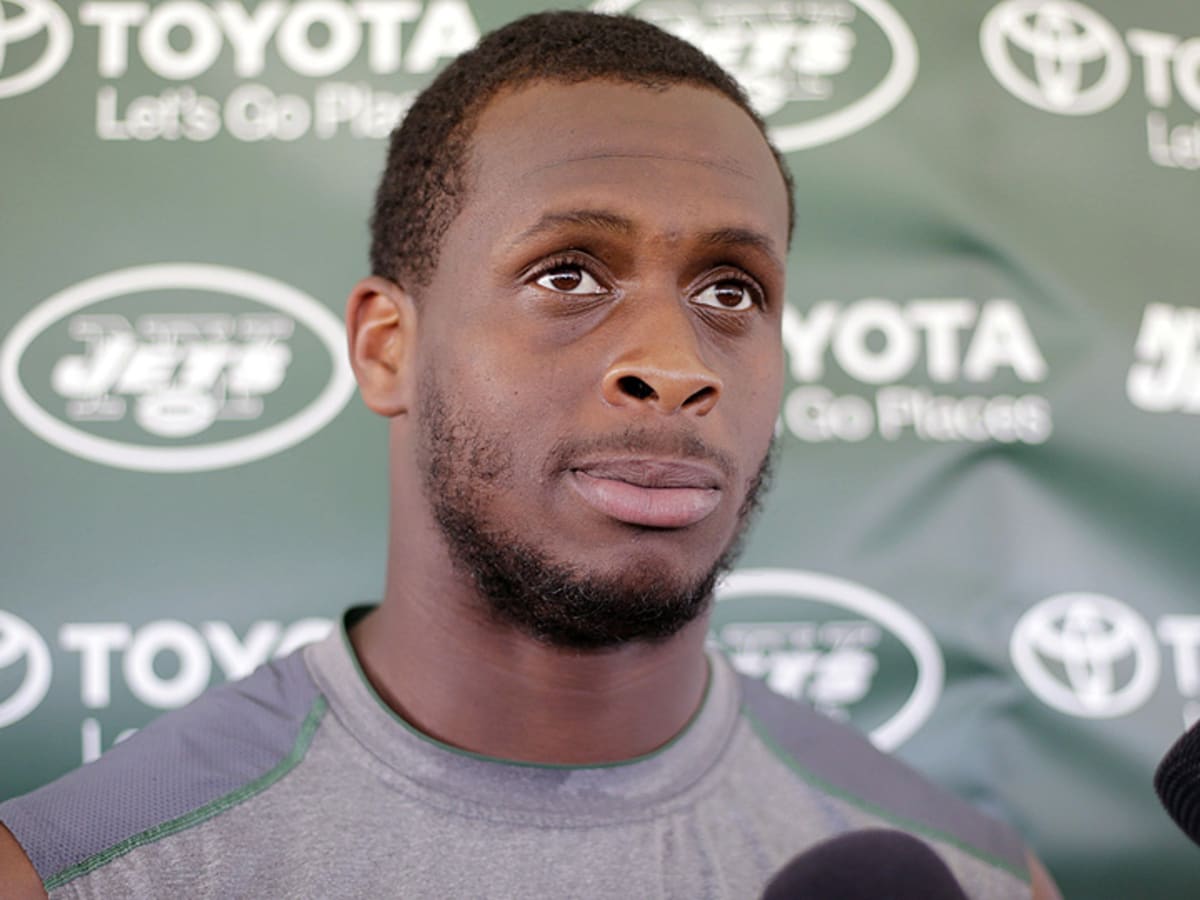 Geno Smith Injury: Updates on Jets Star's Jaw After Locker Room