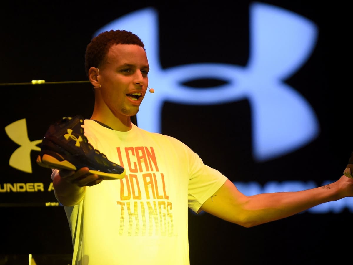 NBA All Star and GoldenState Warriors Guard Stephen Curry creates special  Under Armour shoe in memory of Craig Sager. #StayingSagerStrong - Sager  Strong Foundation