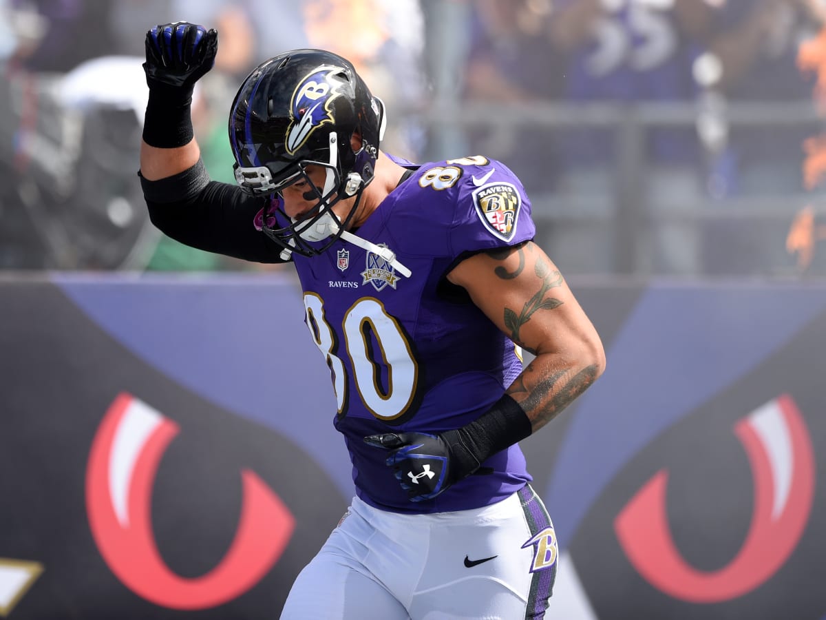 141 Crockett Gillmore Photos & High Res Pictures - Getty Images