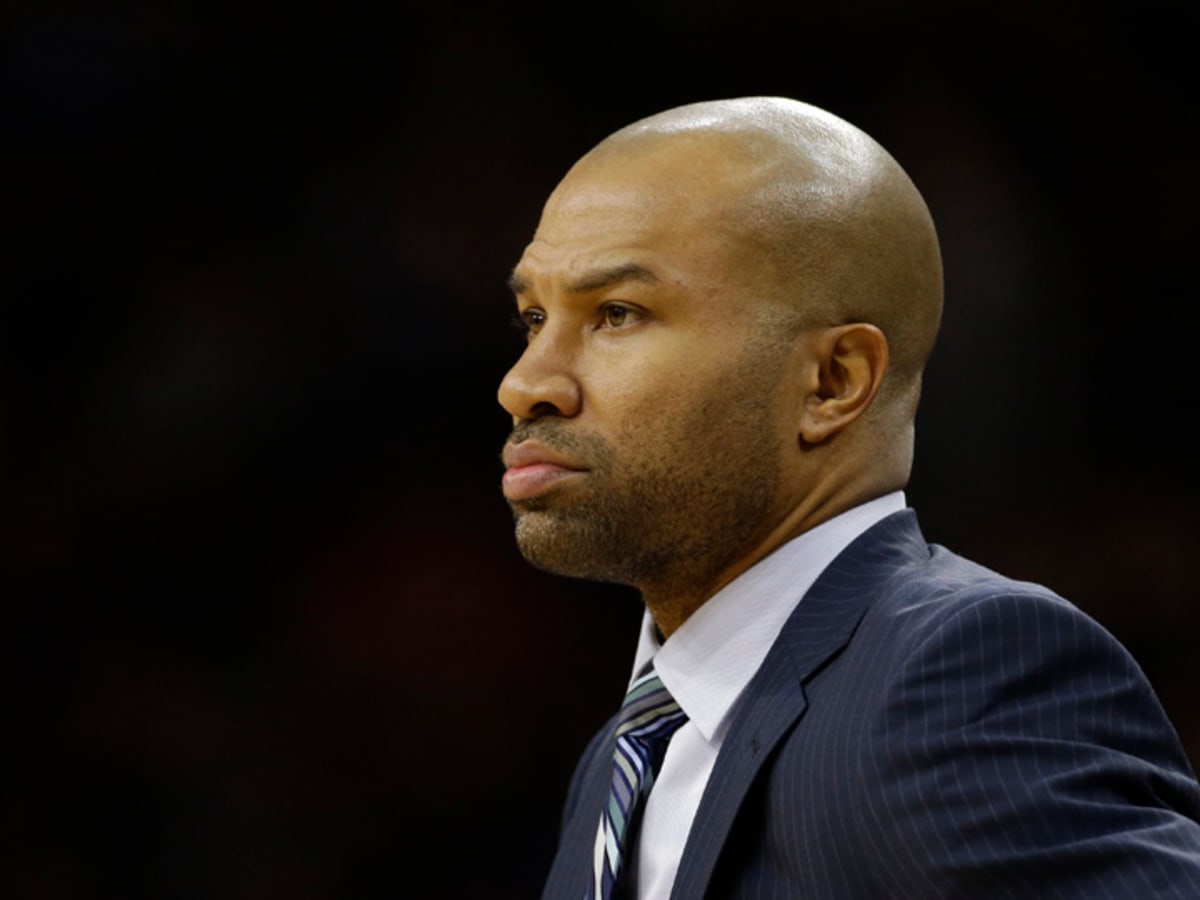 WNBA: New GM Derek Fisher, Los Angeles Sparks face critical