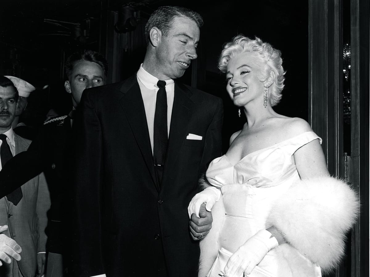 Joe DiMaggio - Stats, Marilyn Monroe & Yankees