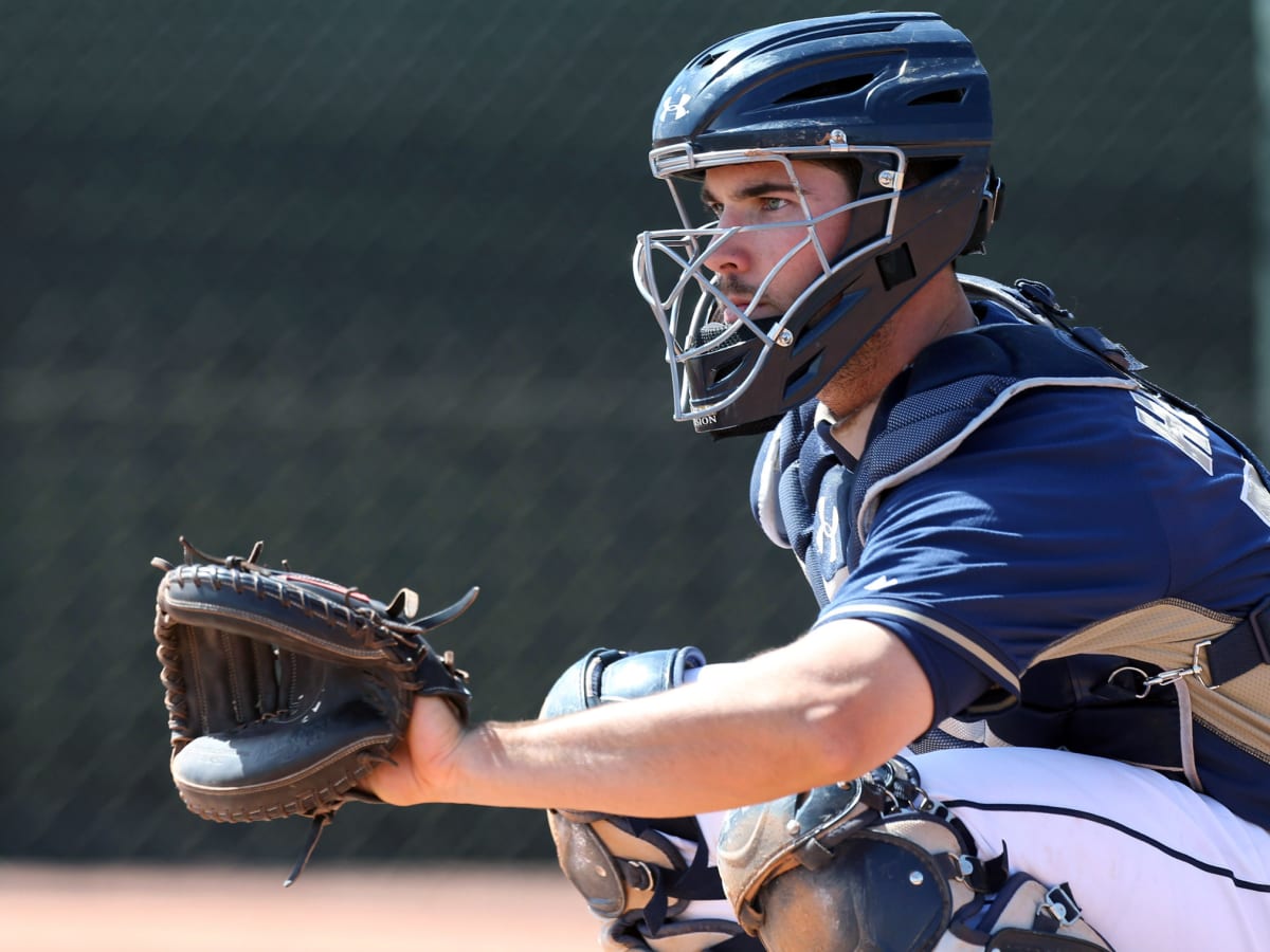 Austin Hedges emerges as Padres' catcher