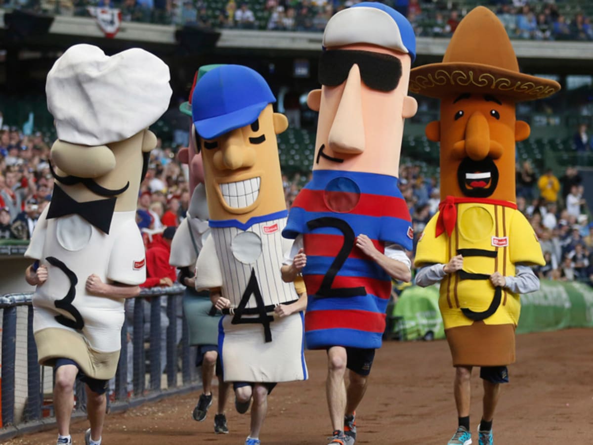 Milwaukee Brewers sausage race ends with hot dog falling - Sports  Illustrated