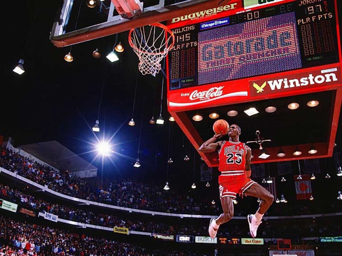 1988 Michael Jordan Game-Worn Bulls Complete Warm-Up