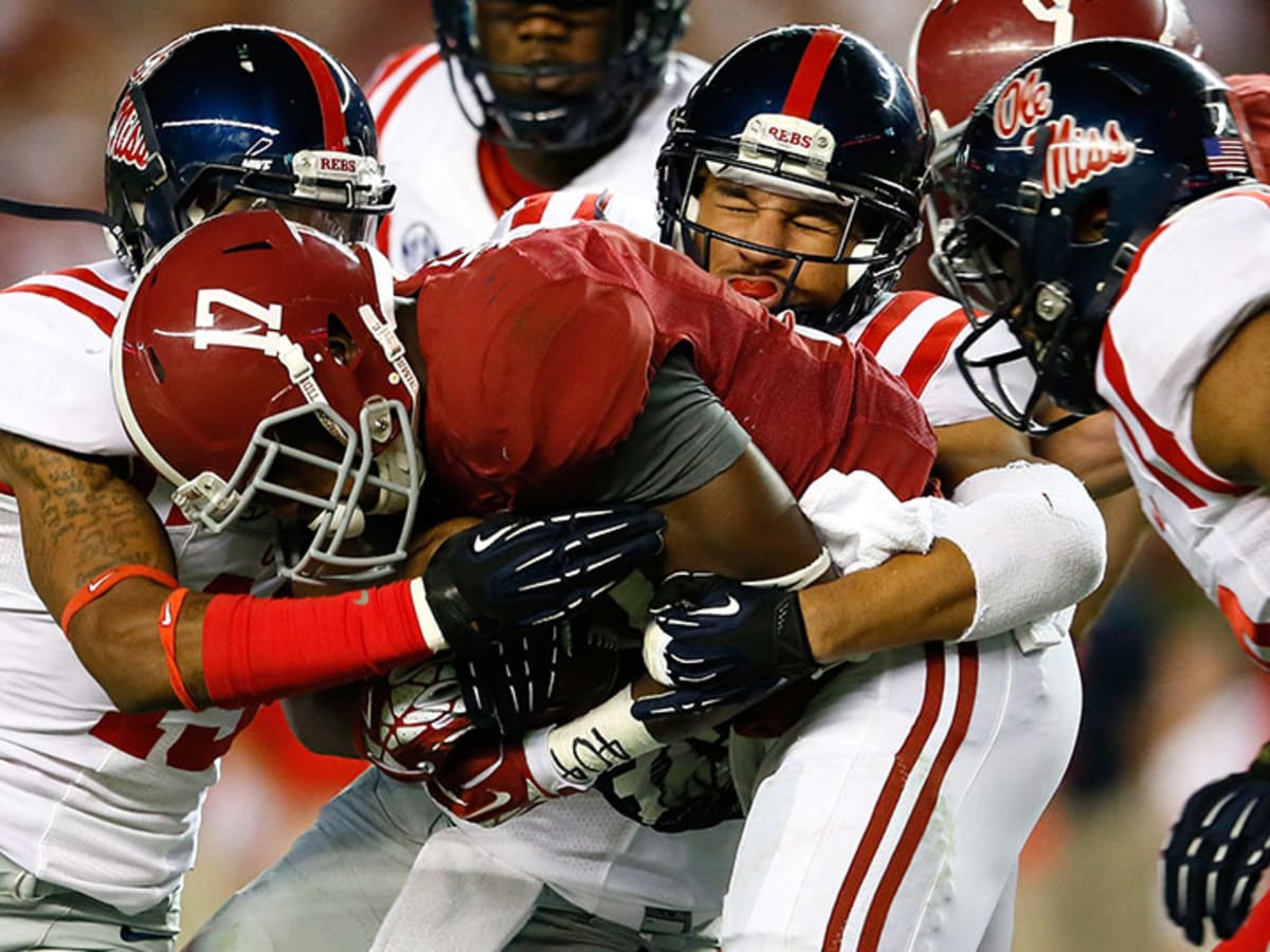 Ole Miss football is favored to upset Kentucky. Is that a fair bet?