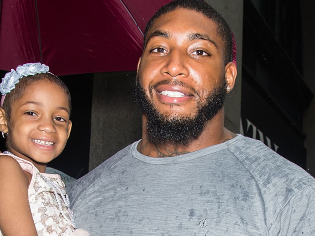 Devon Still: Daughter Leah celebrates five years cancer-free - Sports  Illustrated