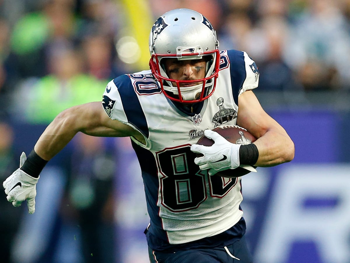 GoLocalProv  Patriots Receiver Danny Amendola Restructures Contract