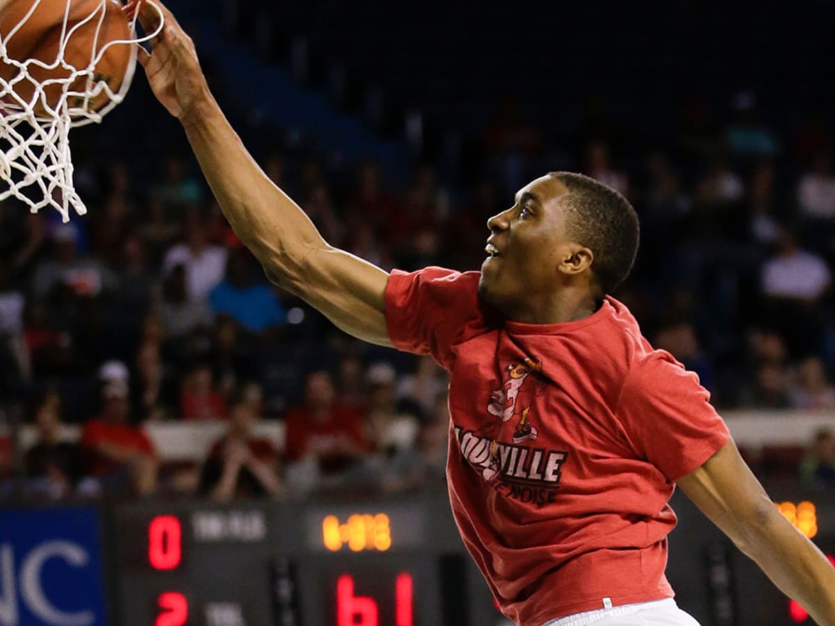 Donovan Mitchell Louisville Cardinals Unsigned Attempts a Slam Dunk  Photograph