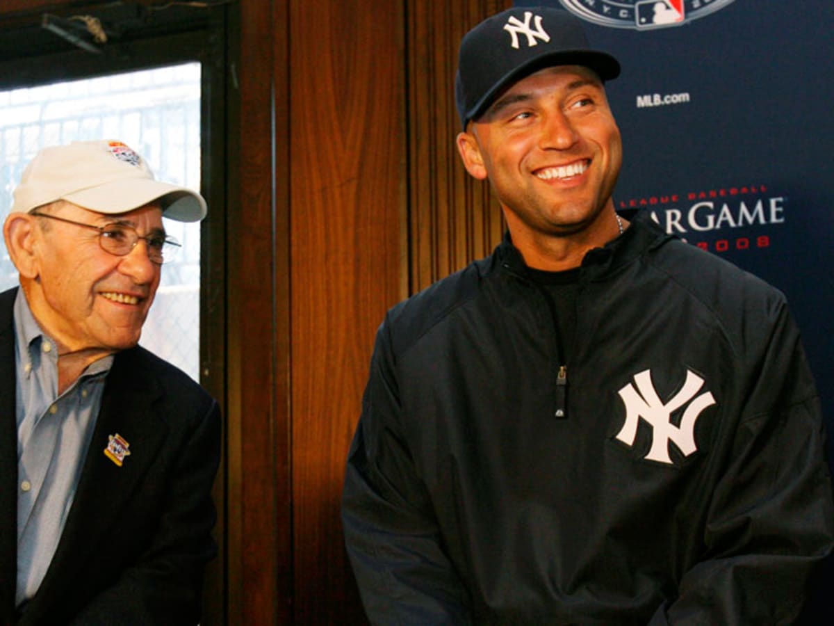 Yogi Berra: Derek Jeter, former Yankees pay their respects online