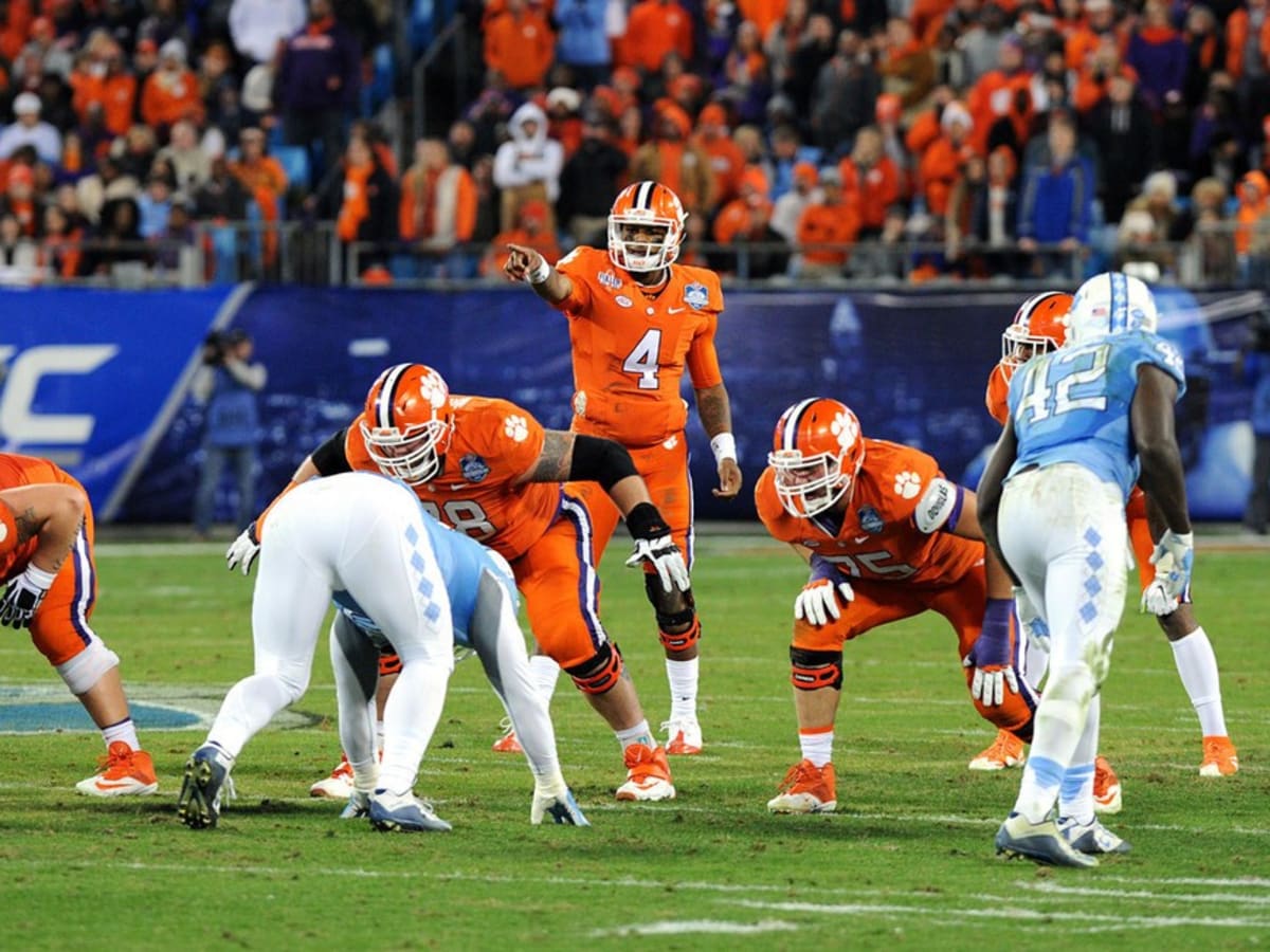 Clemson Football: Deshaun Watson reverses field, wants to play in