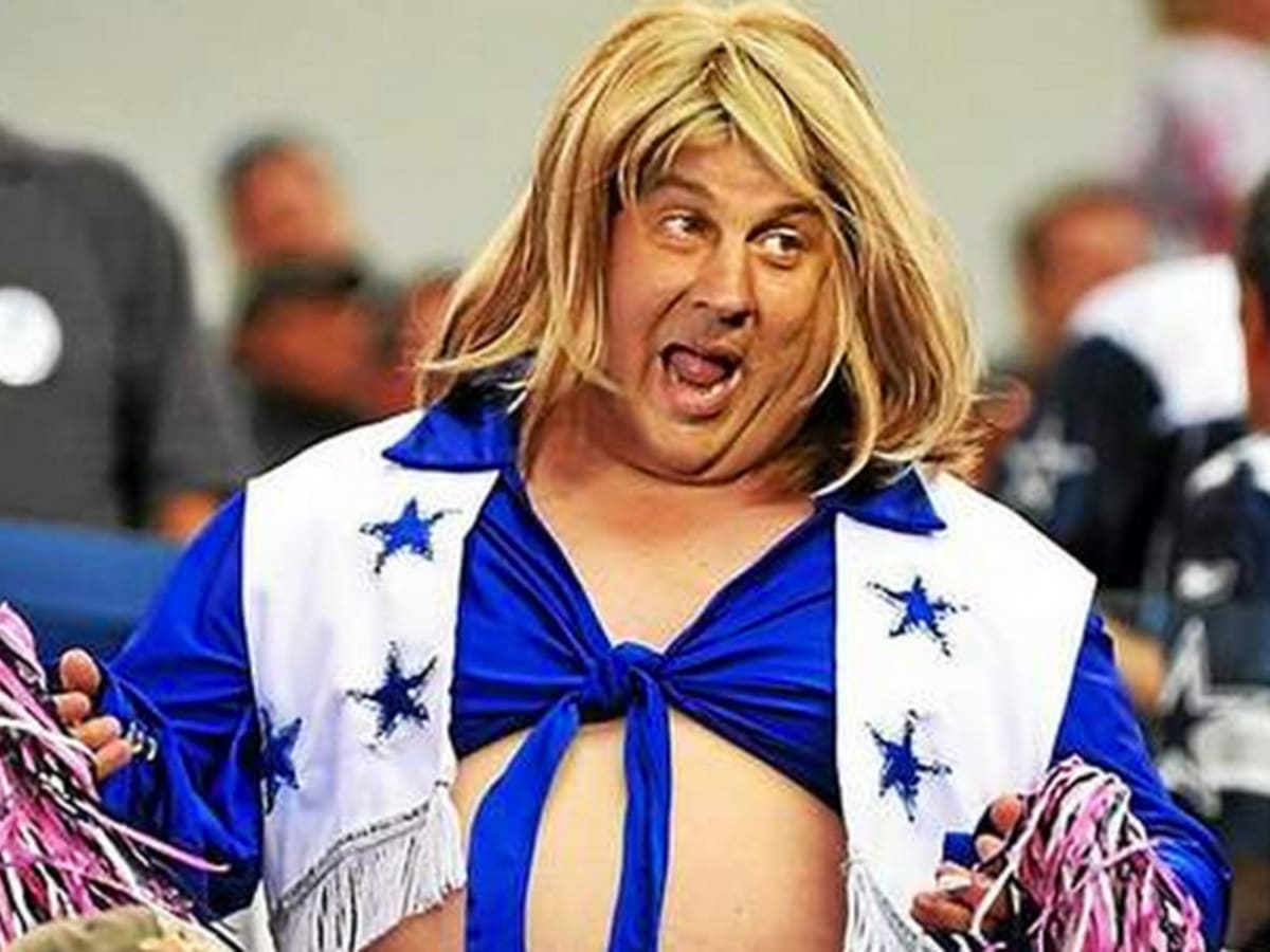 NFL World Reacts To Cowboys Cheerleader Halloween Video - The Spun: What's  Trending In The Sports World Today