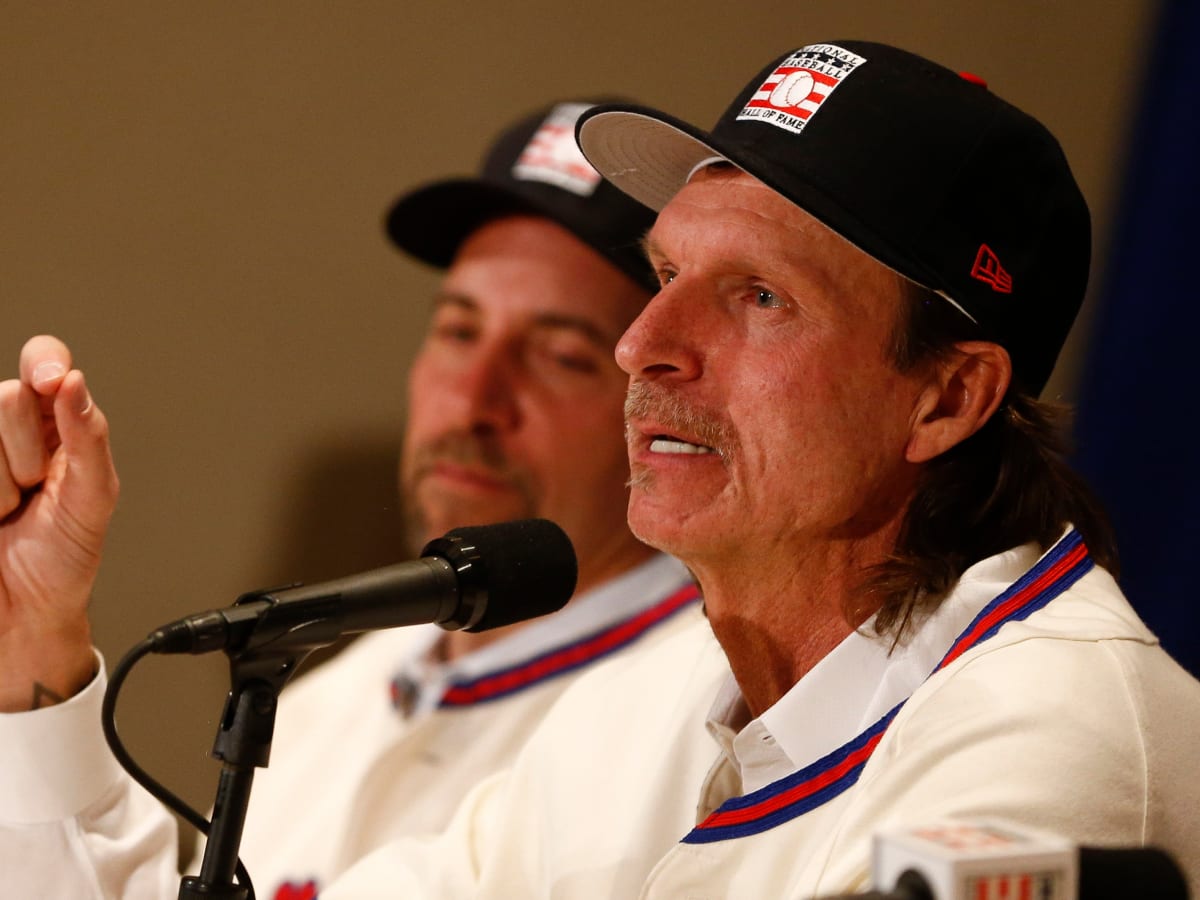 Flashback: A 2002 Q&A with Hall of Fame-bound former Expos fireballer Randy  Johnson