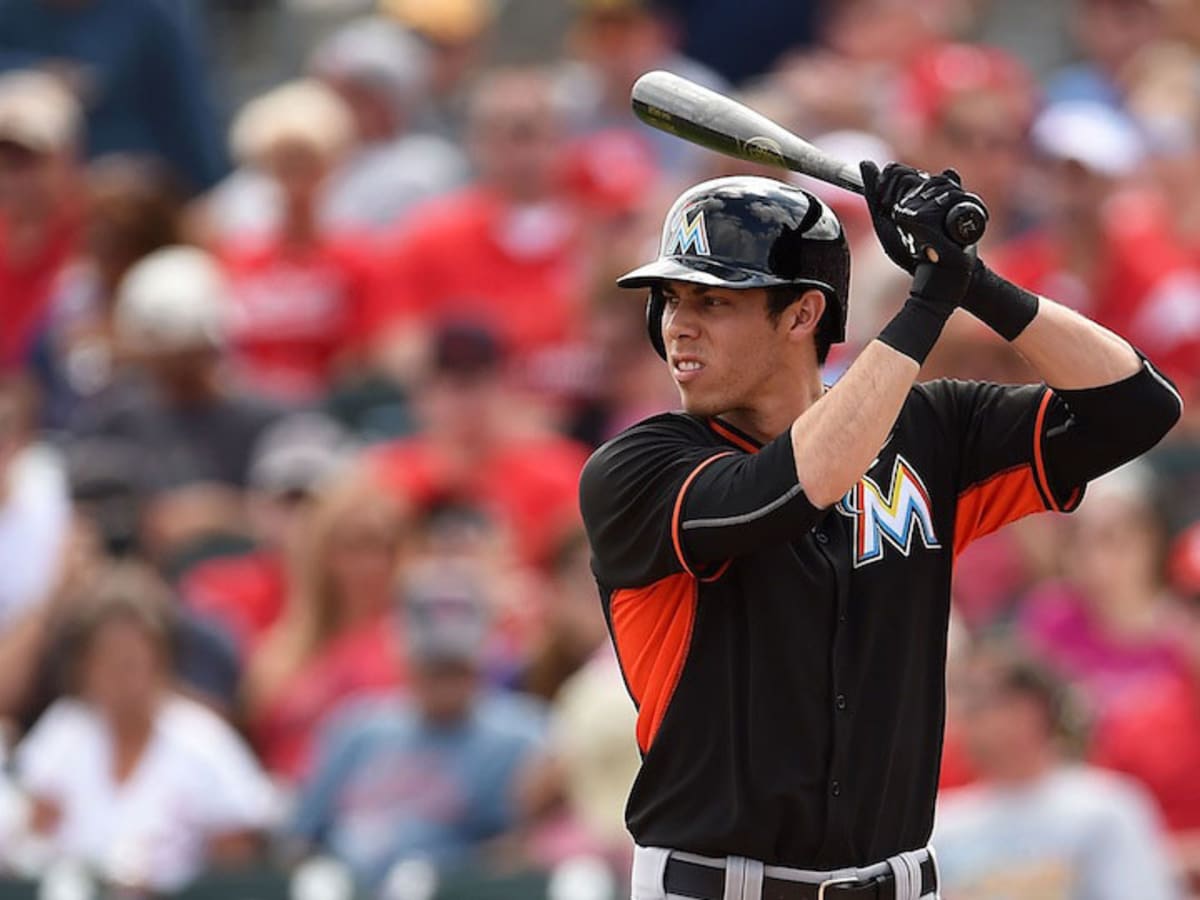 Marlins close to signing OF Christian Yelich to long-term deal