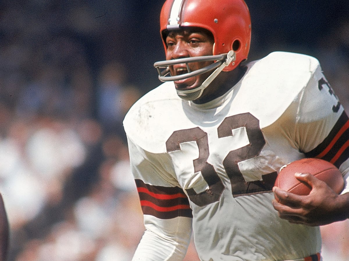 Life on the Run: Jim Brown's Complex Legacy 