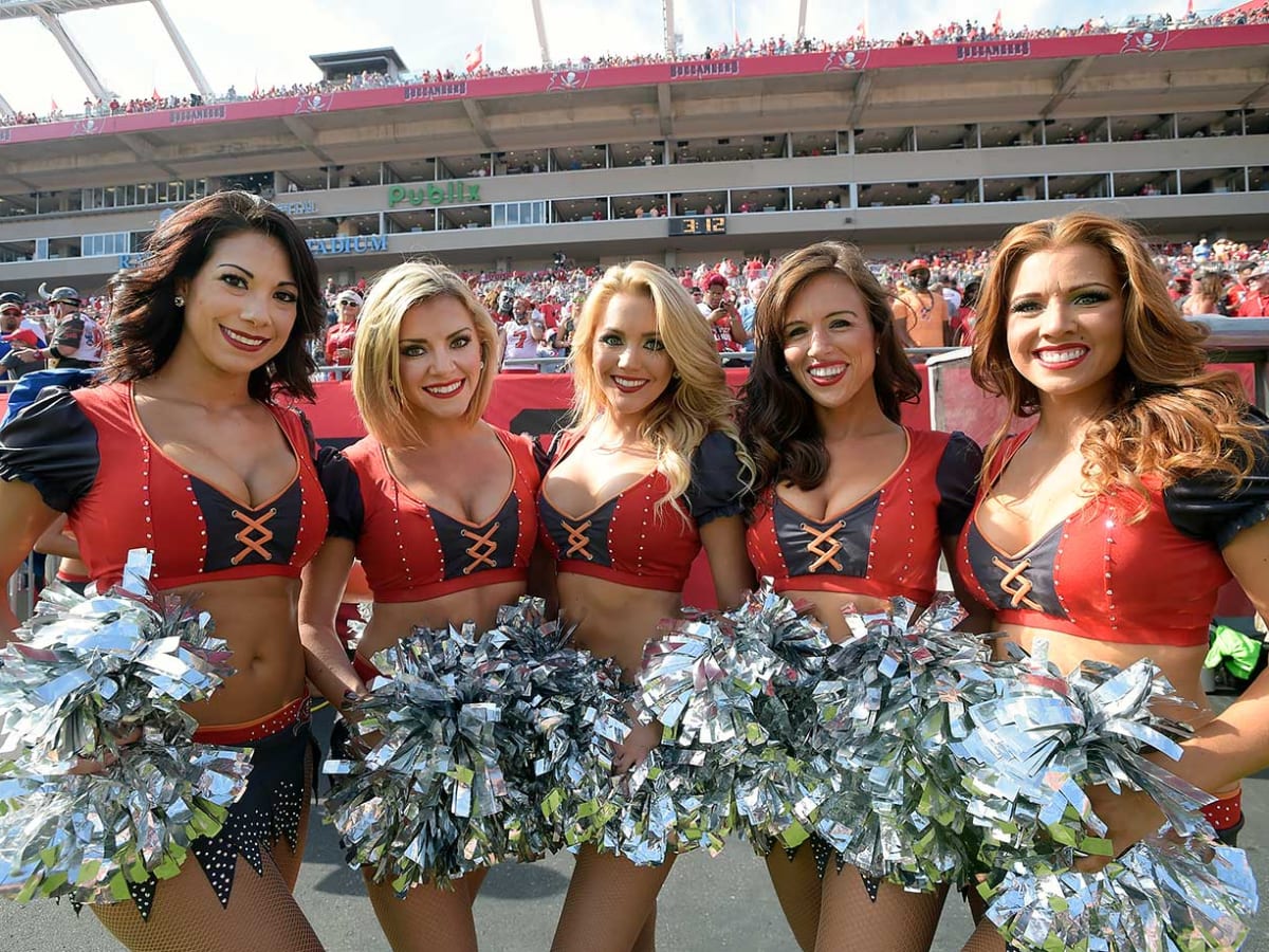 Bucs Cheerleaders on X:  / X