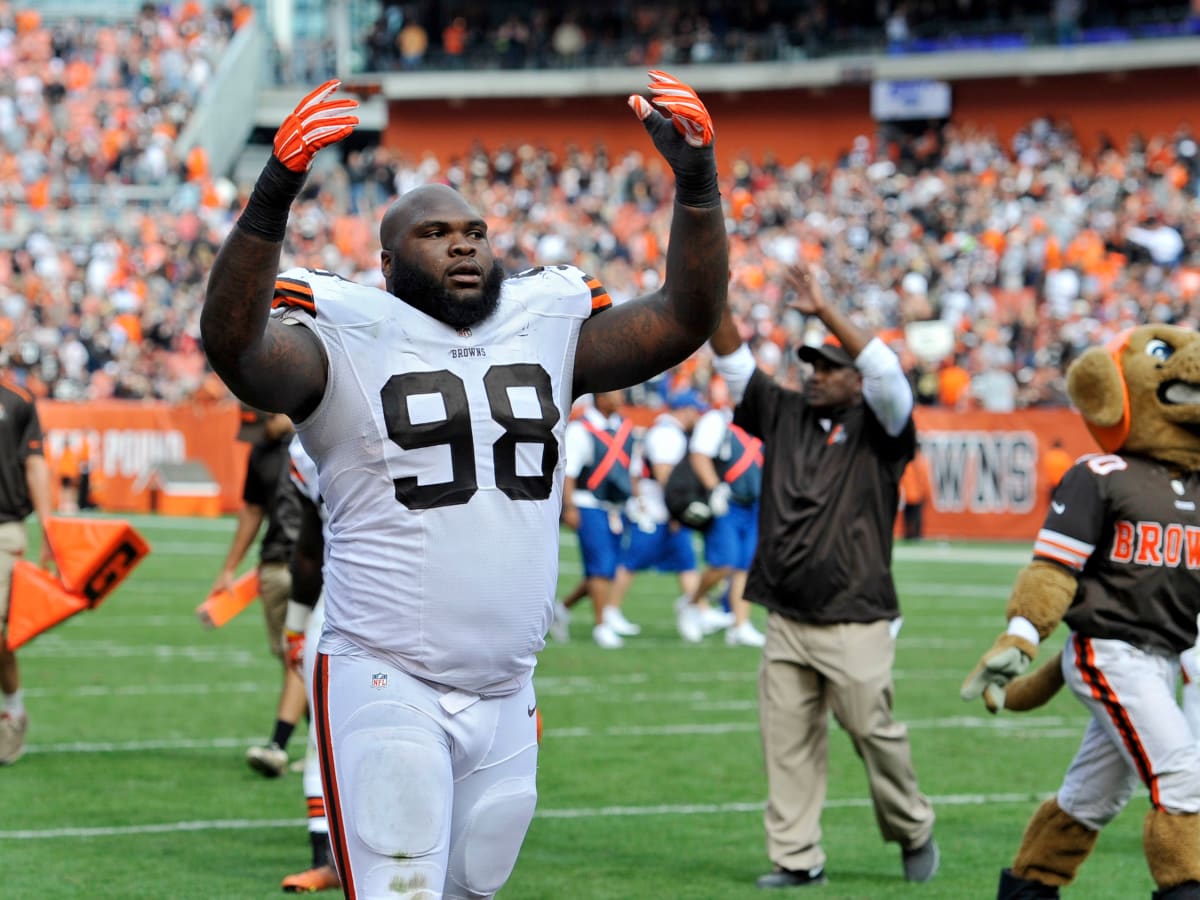 Browns activate Phil Taylor - NBC Sports