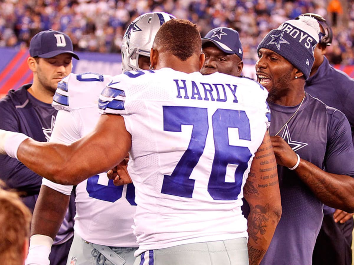 Perpetual tardiness caused Cowboys players to sour on Greg Hardy