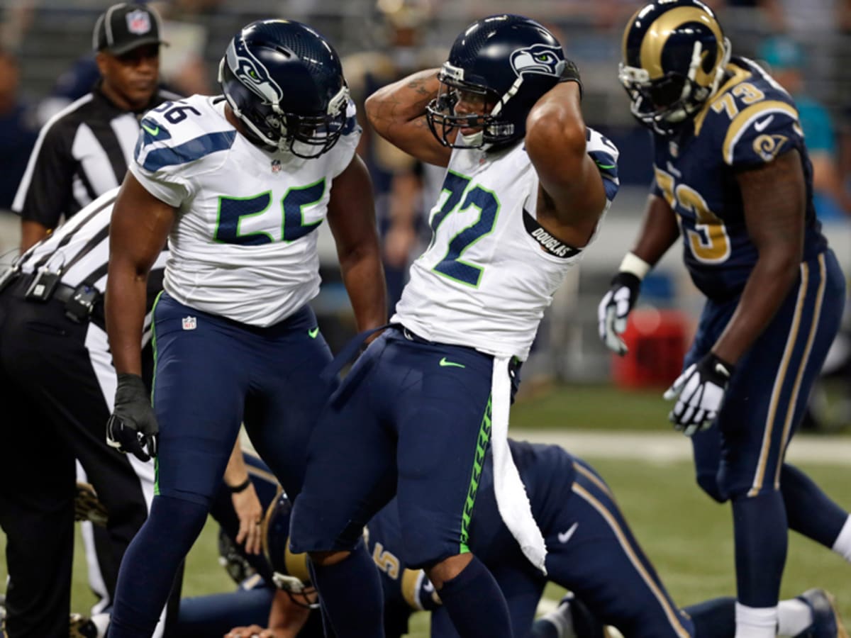 Heaps: Cliff Avril is right, Seahawks lack an identity and that