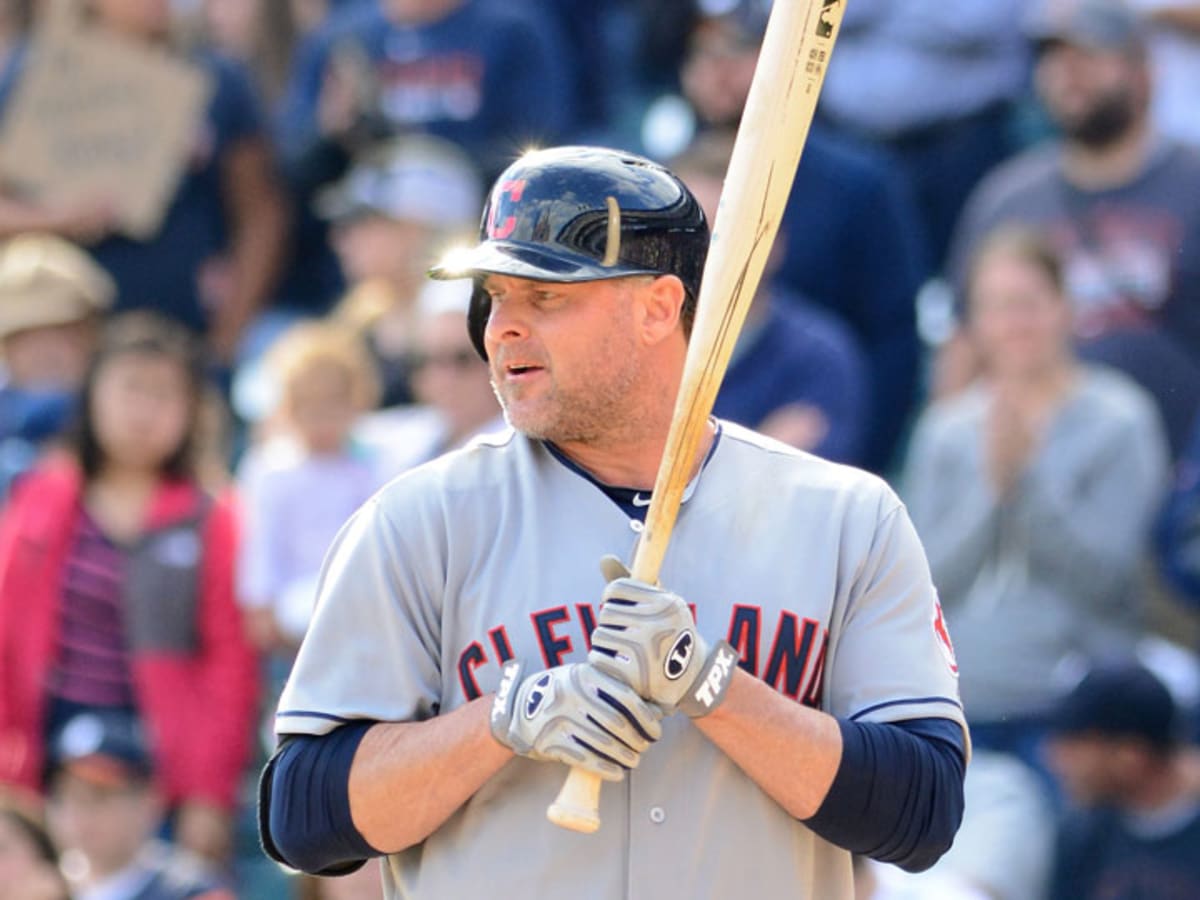 Do-over: The A's sign Jason Giambi to an extension in 2001 - The