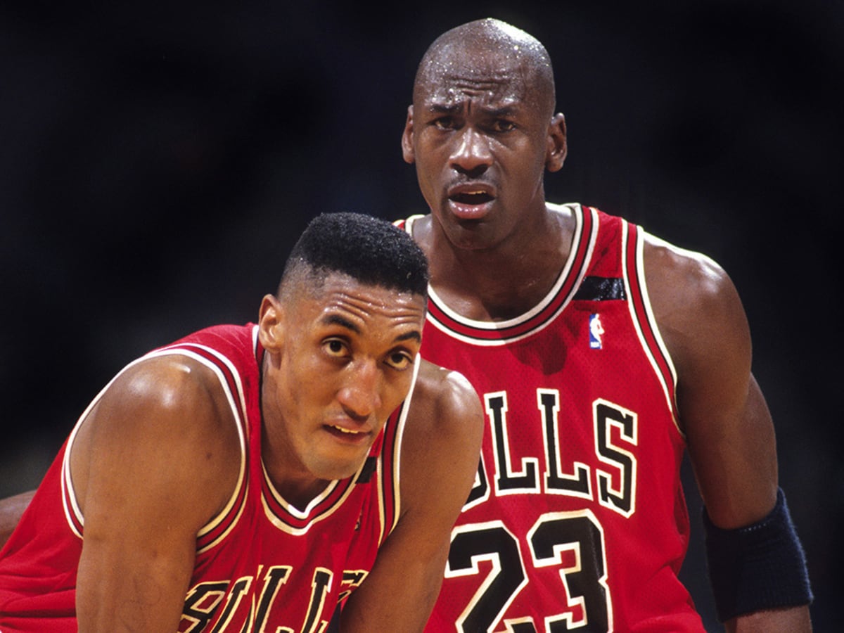 Chicago Bulls The Last Dance Vintage Michael Jordan & Scottie Pippen T-Shirt