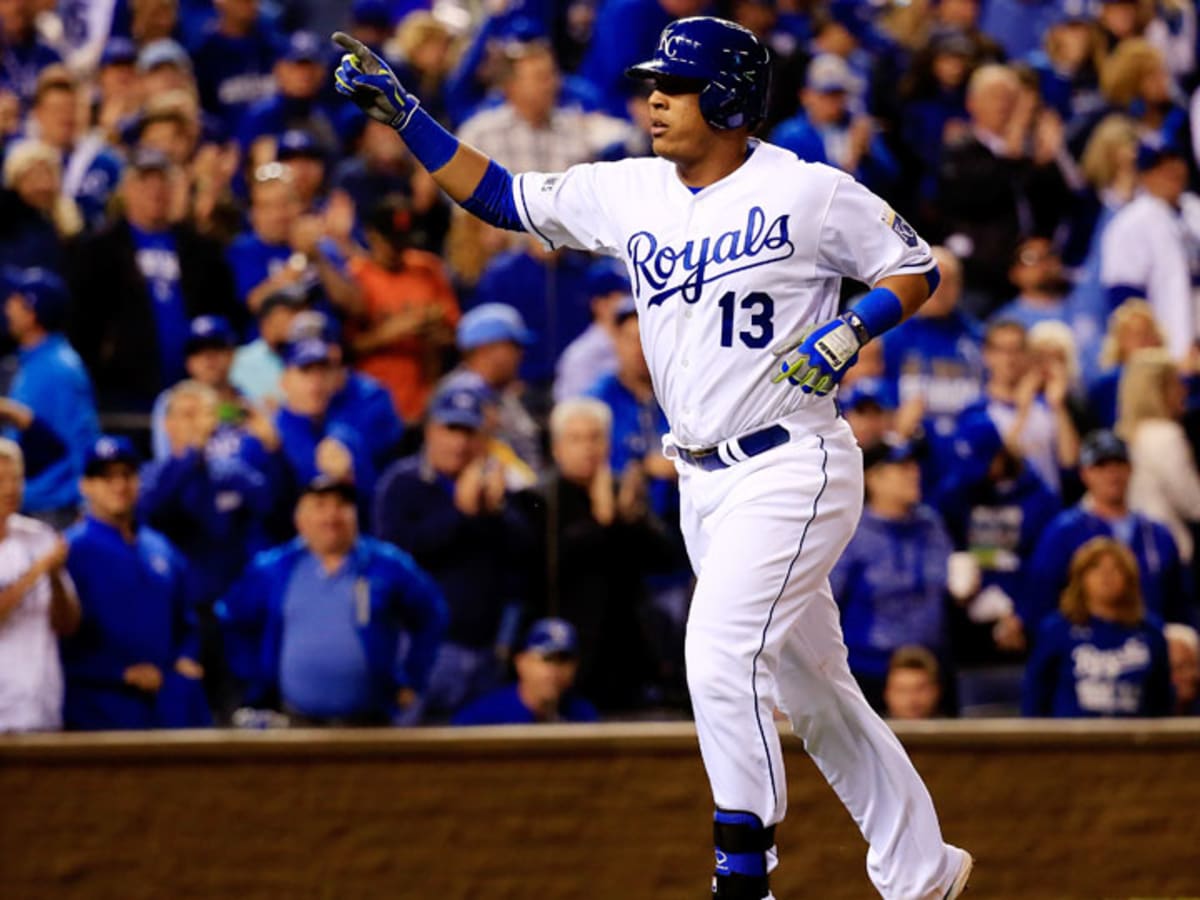 In World Series, Salvador Perez shining for Royals and on national stage -  Sports Illustrated