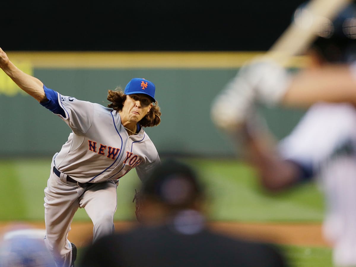 Jacob deGrom wins Rookie of the Year 