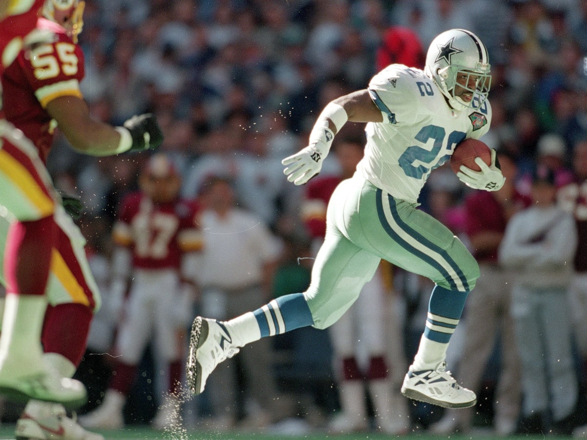 Who had the better NFL Thanksgiving Day career: Emmitt Smith or