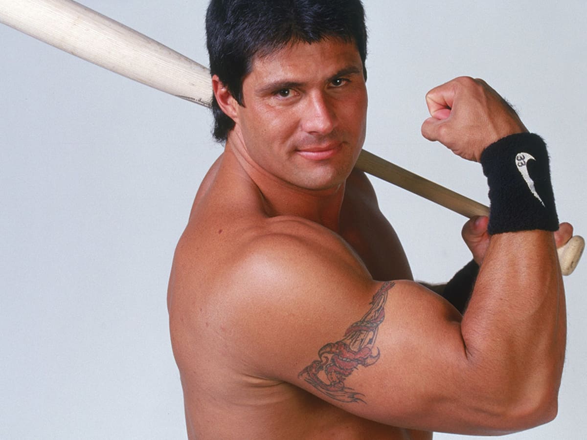 When Jose Canseco nearly lost his finger at a poker tournament