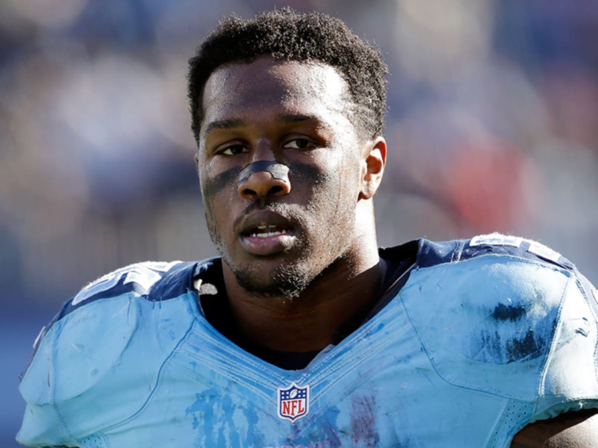 The Tennessee Titans trade Akeem Ayers to New England Patriots