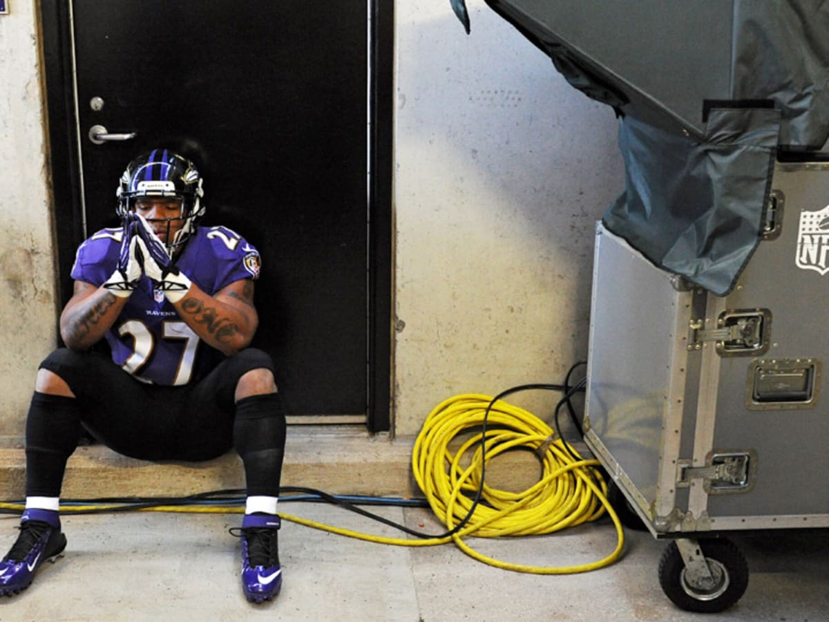 Ravens' Ray Rice suspended two games by NFL